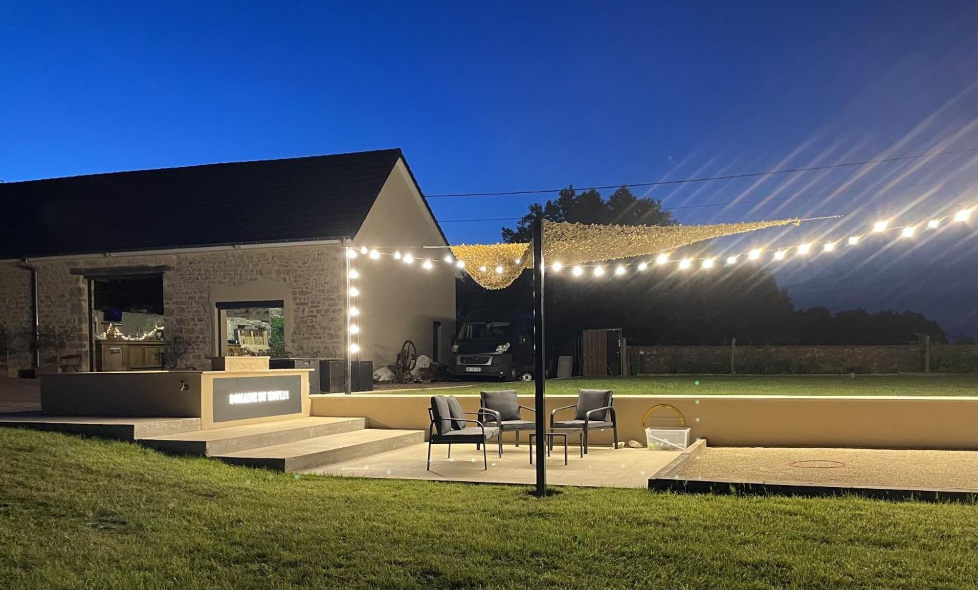Le Lodge Spa Saint-Laurent-d'Andenay Exterior photo